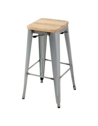 Tabourets hauts en acier galvanisé avec assise en bois Bolero Bistro (lot de 4)